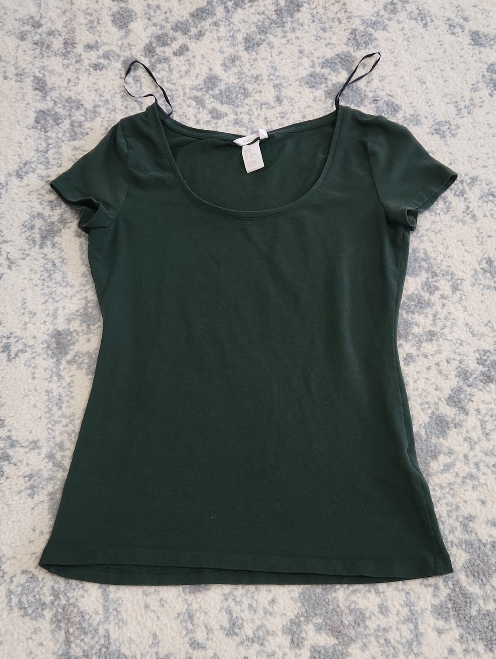 Women's Scoop Neck Short Sleeve Tee in Dark Green